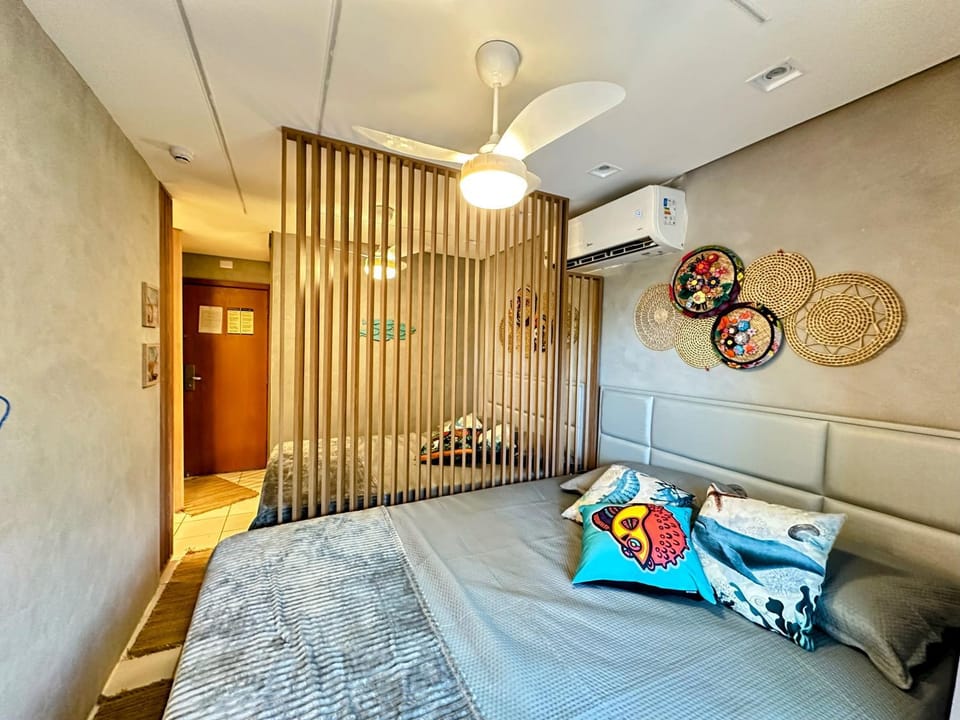 Bed, Bedroom, air conditioner