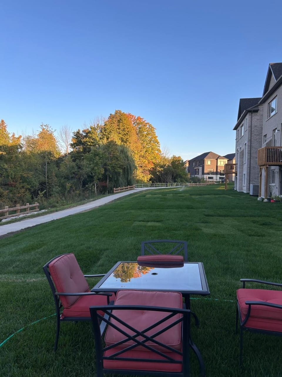 Garden, Seating area, Garden view