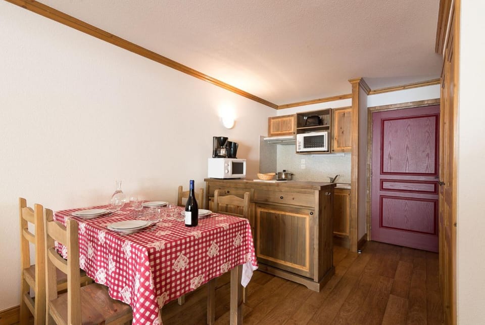 Résidence Le Clos Vanoise - Appartement 2 pièces coin montagne - 6 personnes MAE-4411 Apartment in Auvergne-Rhône-Alpes