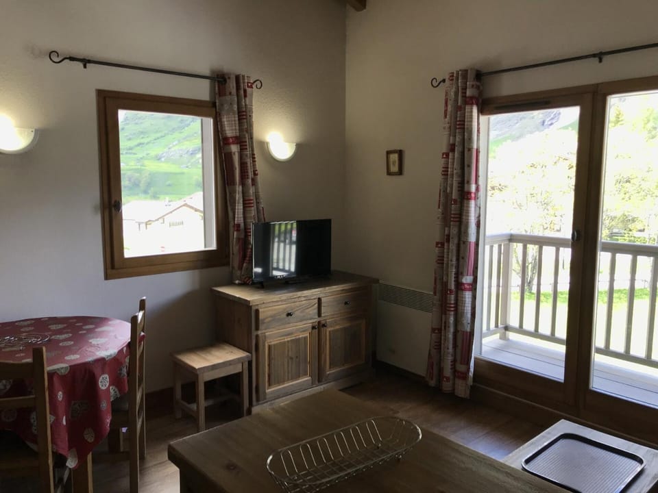Résidence Le Clos Vanoise - Studio mezzanine - 4 personnes MAE-4561 Apartment in Auvergne-Rhône-Alpes