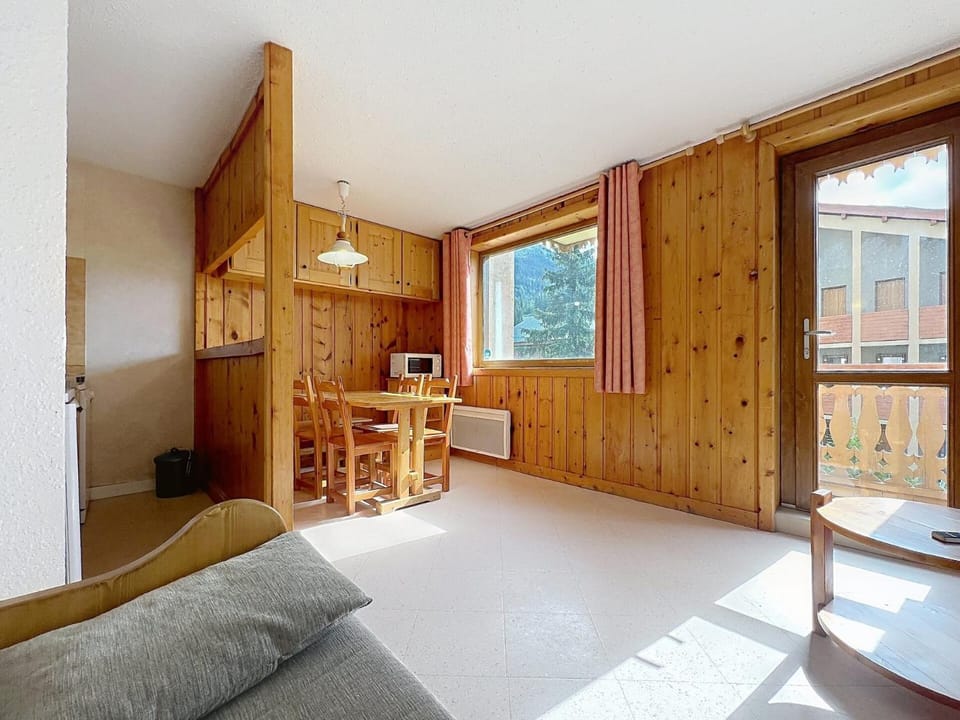 Résidence Parrachee - Appartement 2 pièces coin montagne - 5 personnes MAE-4641 Apartment in Auvergne-Rhône-Alpes