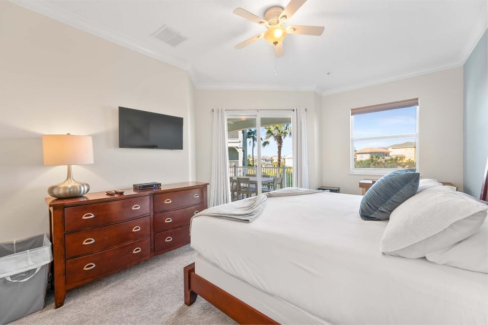 Sun Sand & Serenity - 3BR Ocean View Oasis House in Palm Coast