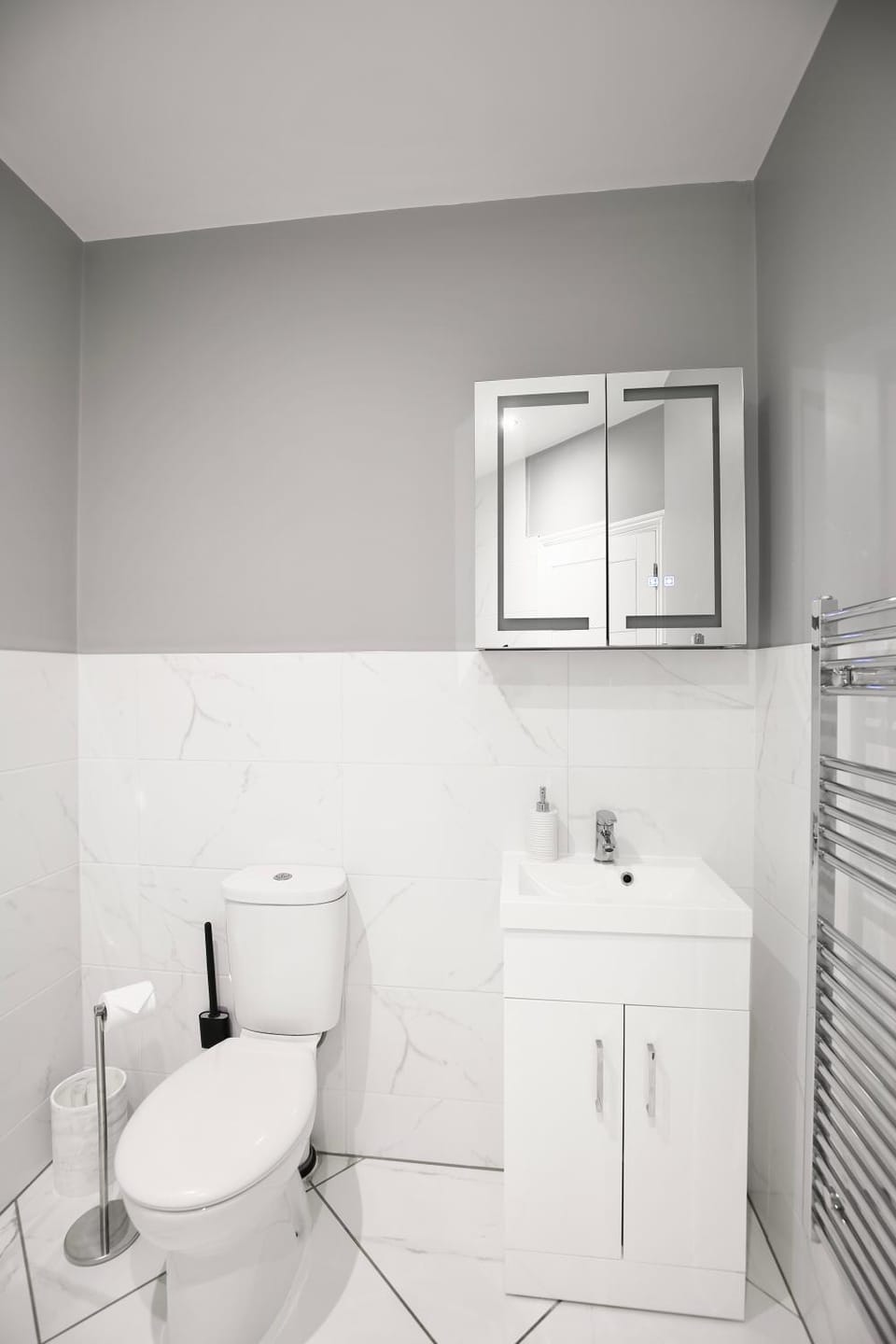 Toilet, Bathroom