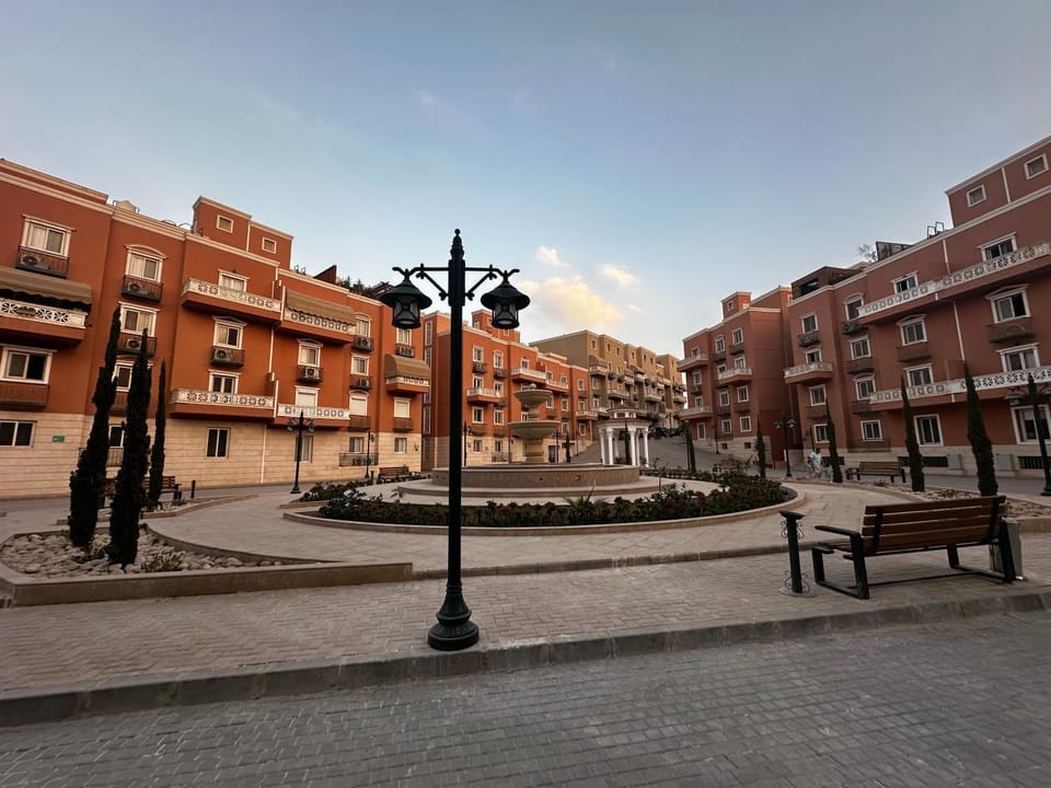 Hotel Apartment art city compound House in Cairo Governorate
