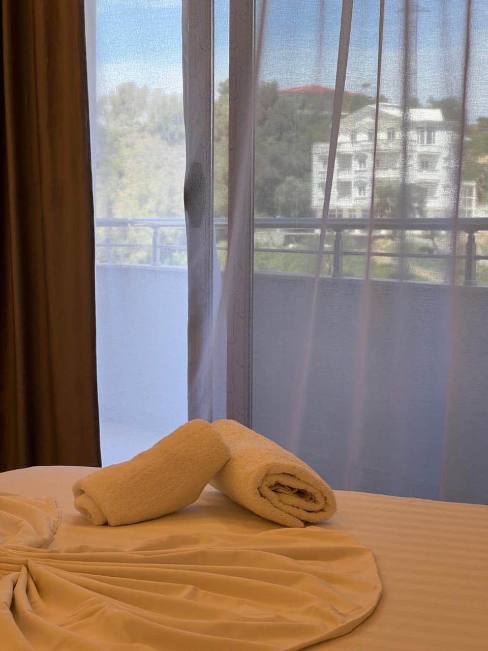 Bed, Natural landscape, Photo of the whole room, Bedroom, Mountain view, towels