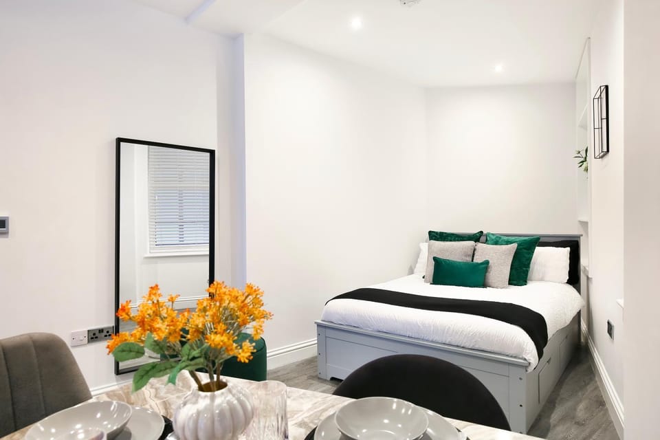 Bed, Bedroom