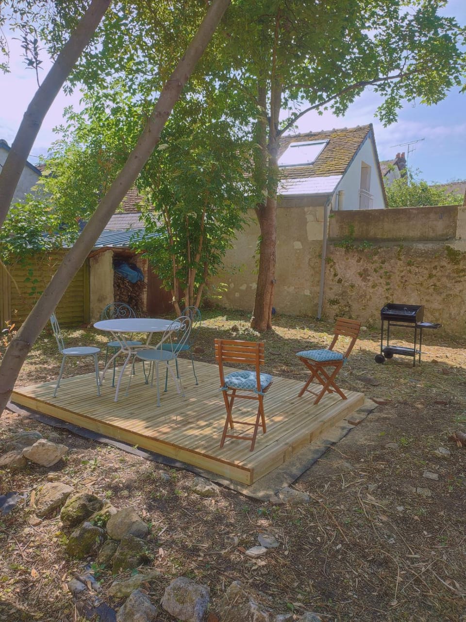 Spring, Day, BBQ facilities, Garden, Garden view