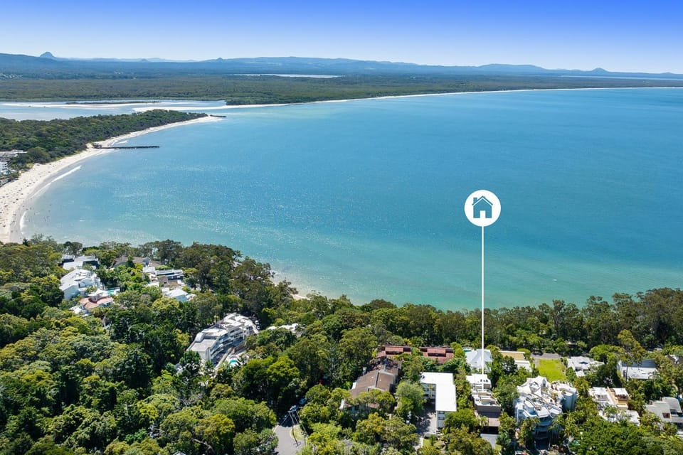 Coastal Serenity at Little Cove Apartment in Noosa Heads