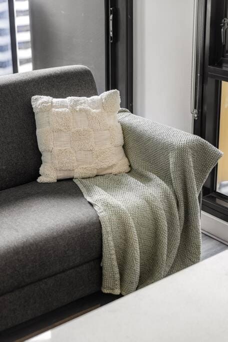 City View 2 bedroom Apartment in the Heart of Melbourne Apartment in Melbourne
