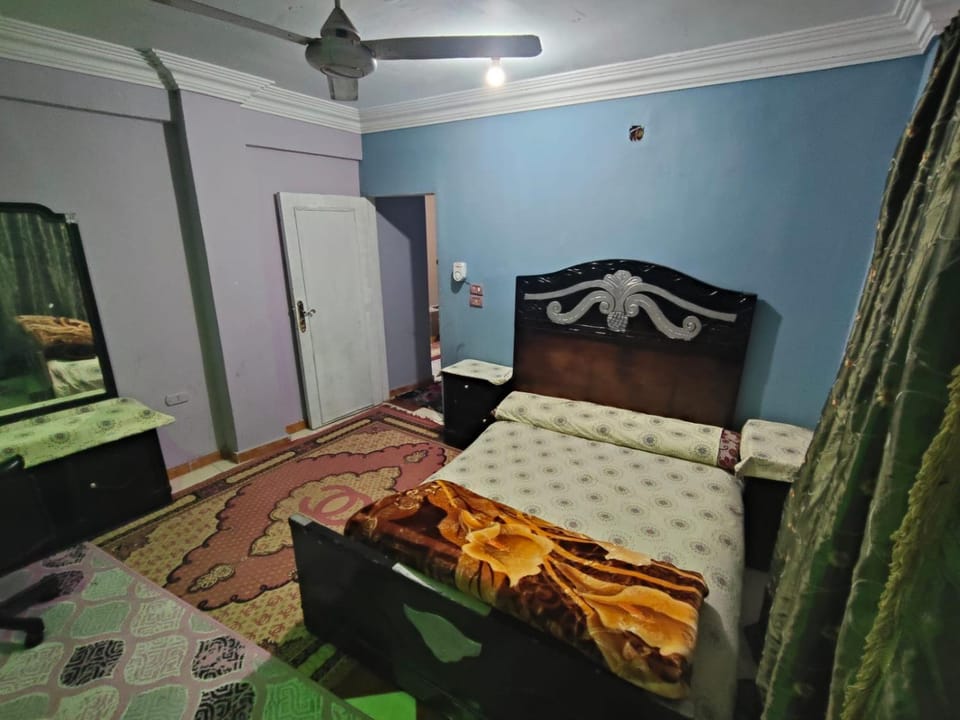 شقه مفروشه جميله جدا بموقع متميز 1 Apartment in Cairo Governorate