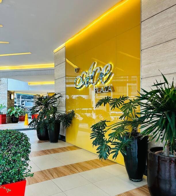Budget Accommodation at Ace Suites Residence next to the Famous Indoor Water Spa Apartment in Mandaluyong