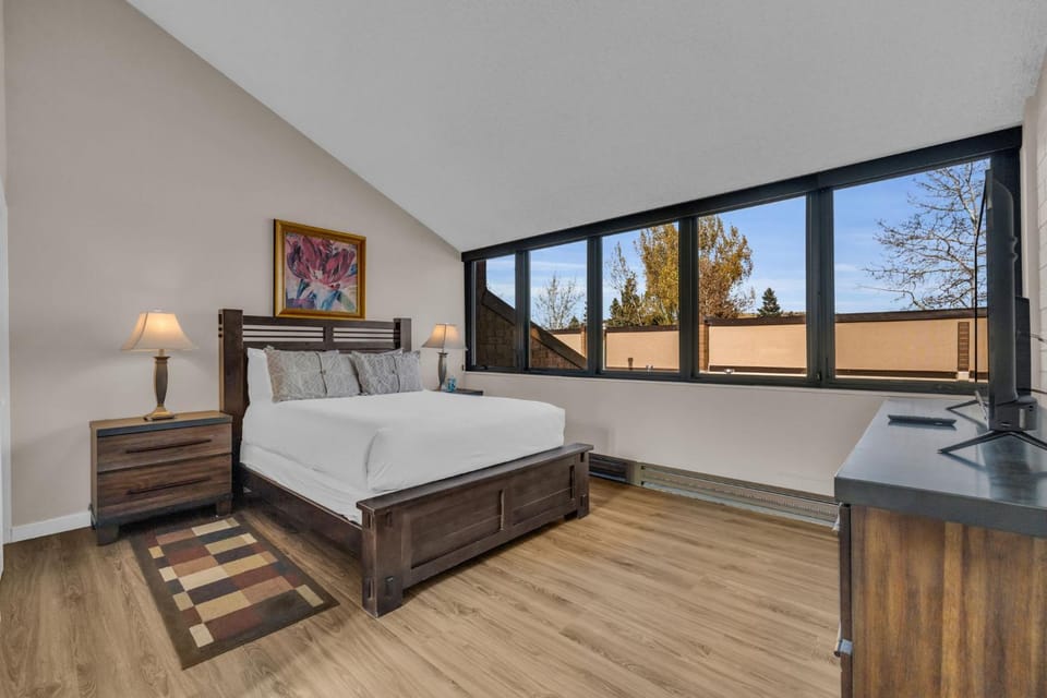 Park City Golf Course Condo Pool and Hot Tub Access House in Park City