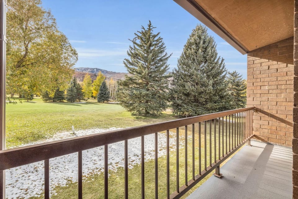 Park City Golf Course Condo Pool and Hot Tub Access House in Park City