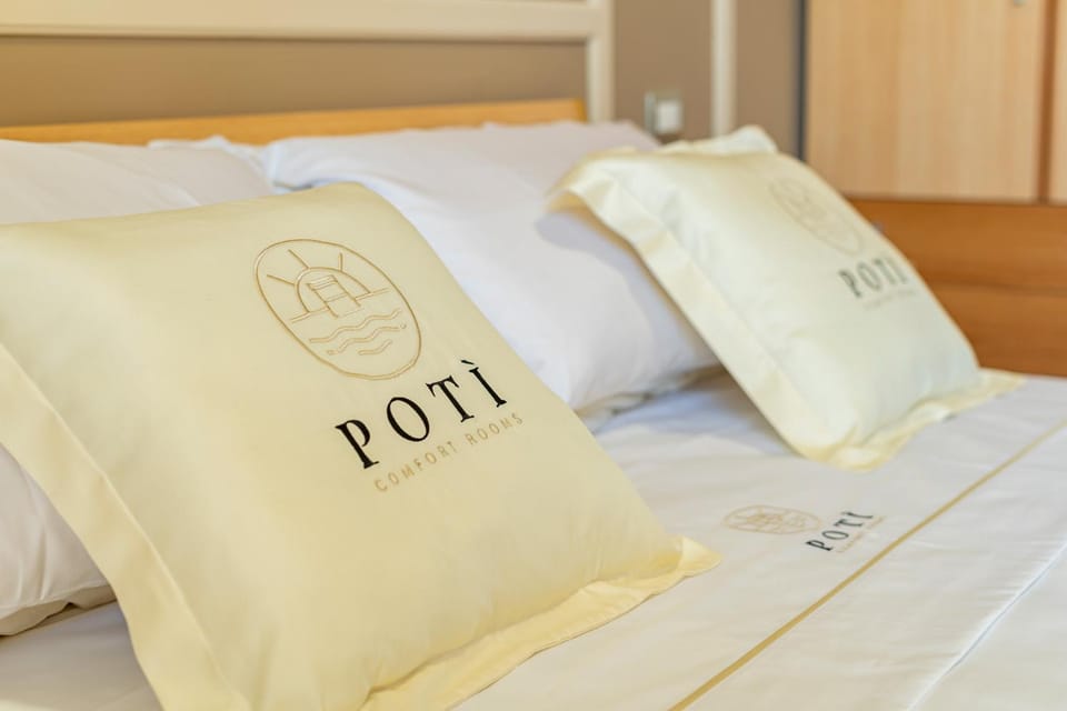 Bed, Decorative detail, Bedroom