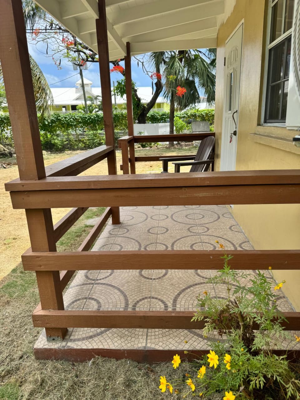 Patio, Day, Balcony/Terrace