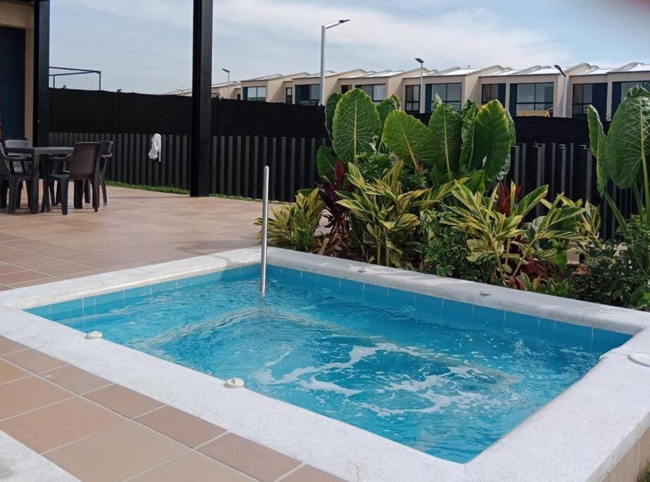Spa and wellness centre/facilities, Pool view