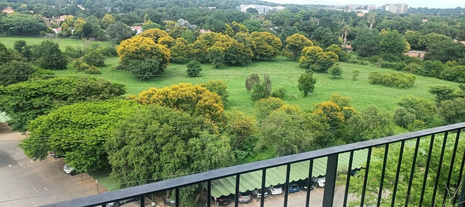 Circa Lynwood flats,unit 240,Menlyn Apartment in Pretoria