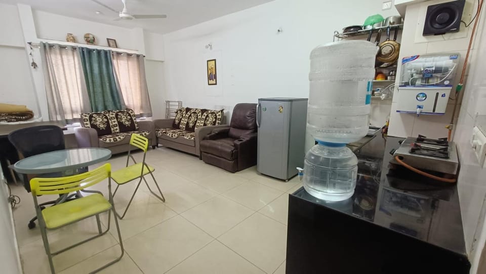 Private 1BHK Flat in Blue Ridge Township Apartment in Maharashtra