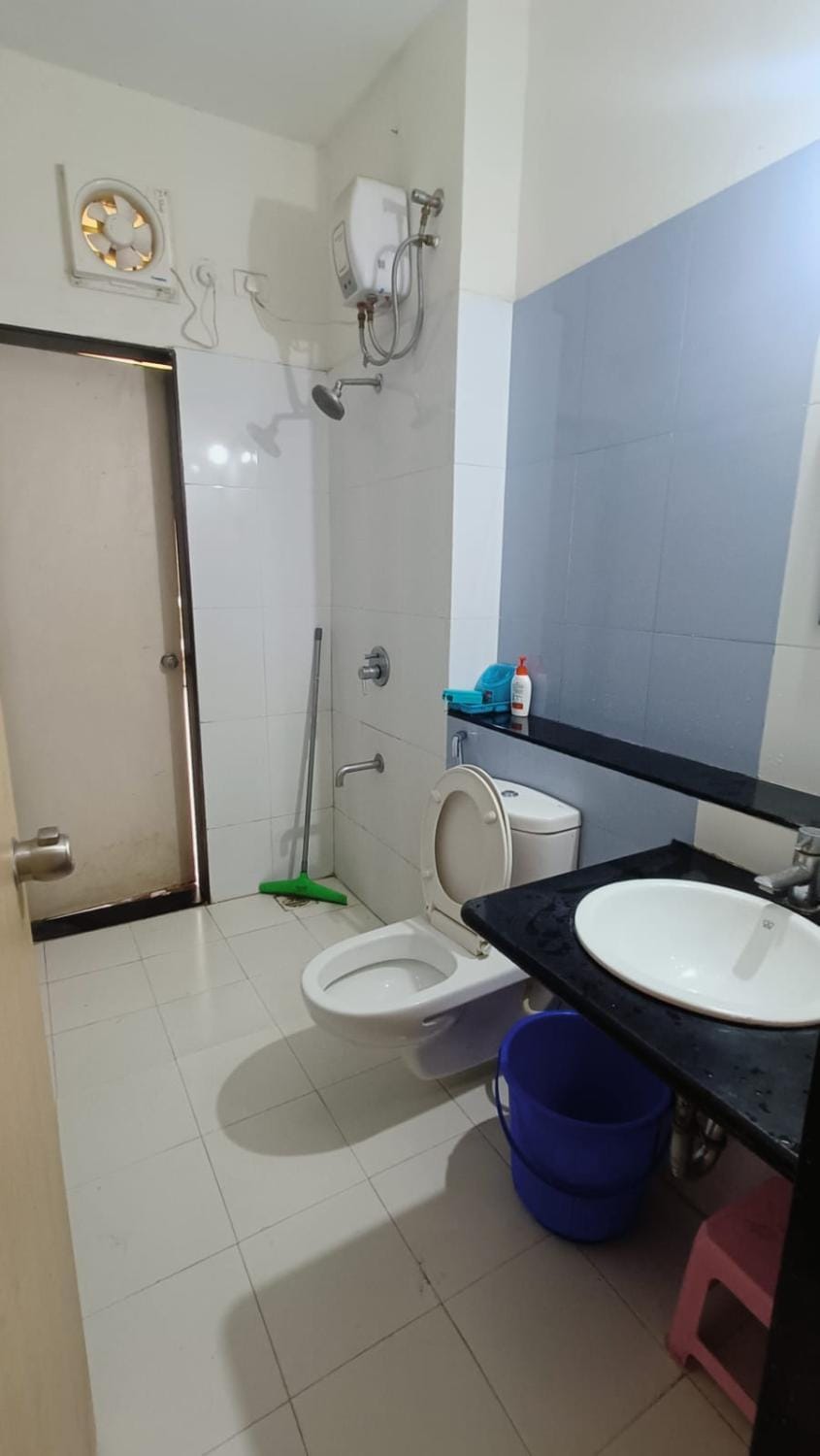 Private 1BHK Flat in Blue Ridge Township Apartment in Maharashtra