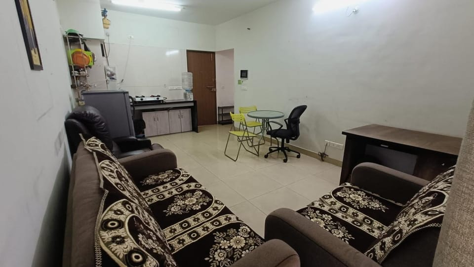 Private 1BHK Flat in Blue Ridge Township Apartment in Maharashtra