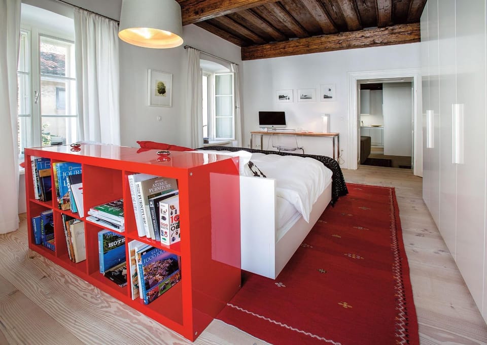 Bed, Living room, Bedroom