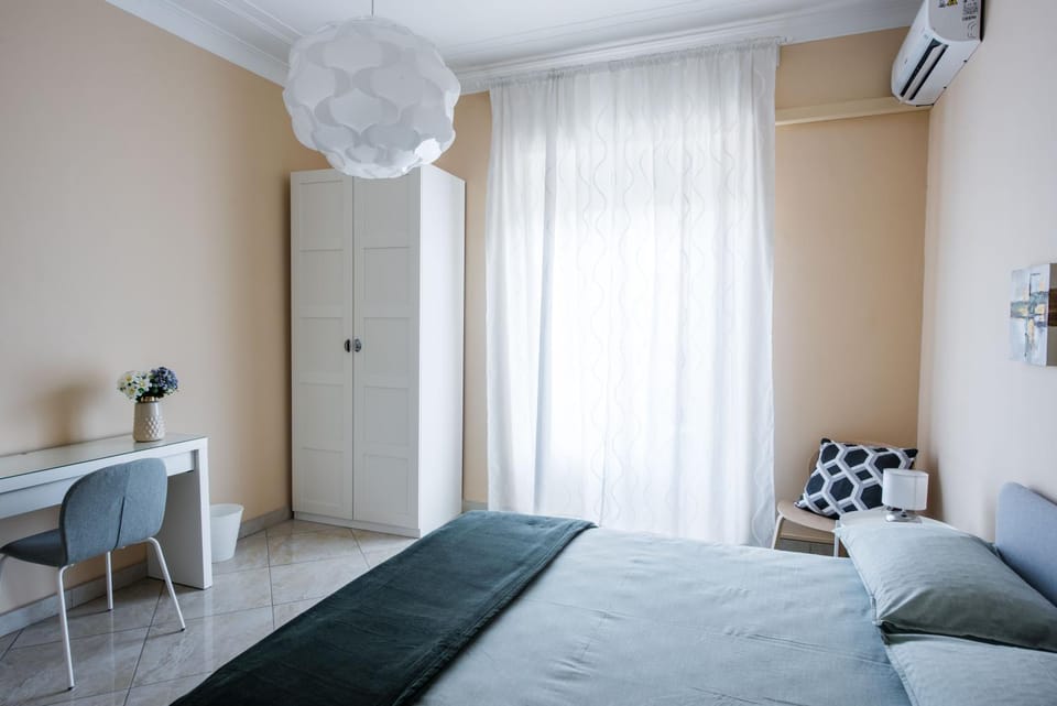 Bed, Balcony/Terrace, Other, Photo of the whole room, Bedroom, furniture, wardrobe, air conditioner