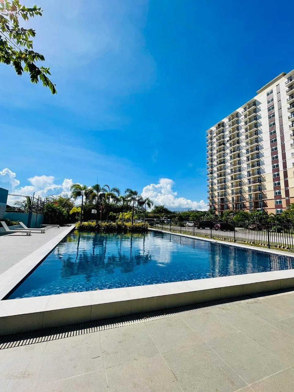 Holiday Haven near Mactan Airport Apartment hotel in Lapu-Lapu City