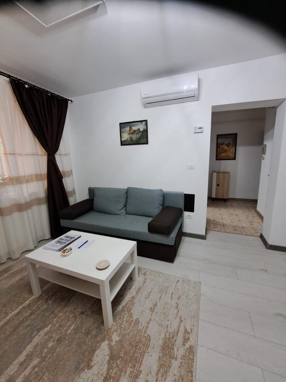 Activities, Living room, Decorative detail, Entertainment, air conditioner