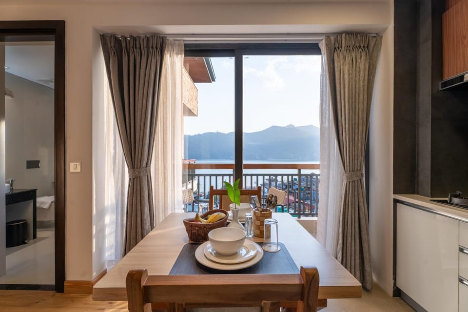 View (from property/room), Dining area
