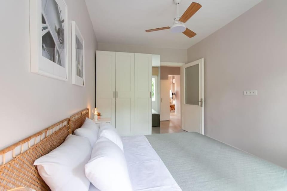 2BR Flat W Modern Touches Apartment in Istanbul