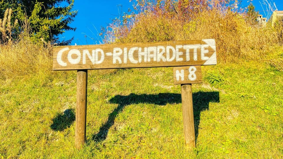 Property logo or sign