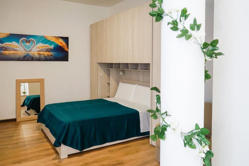 Bed, Bedroom, wardrobe