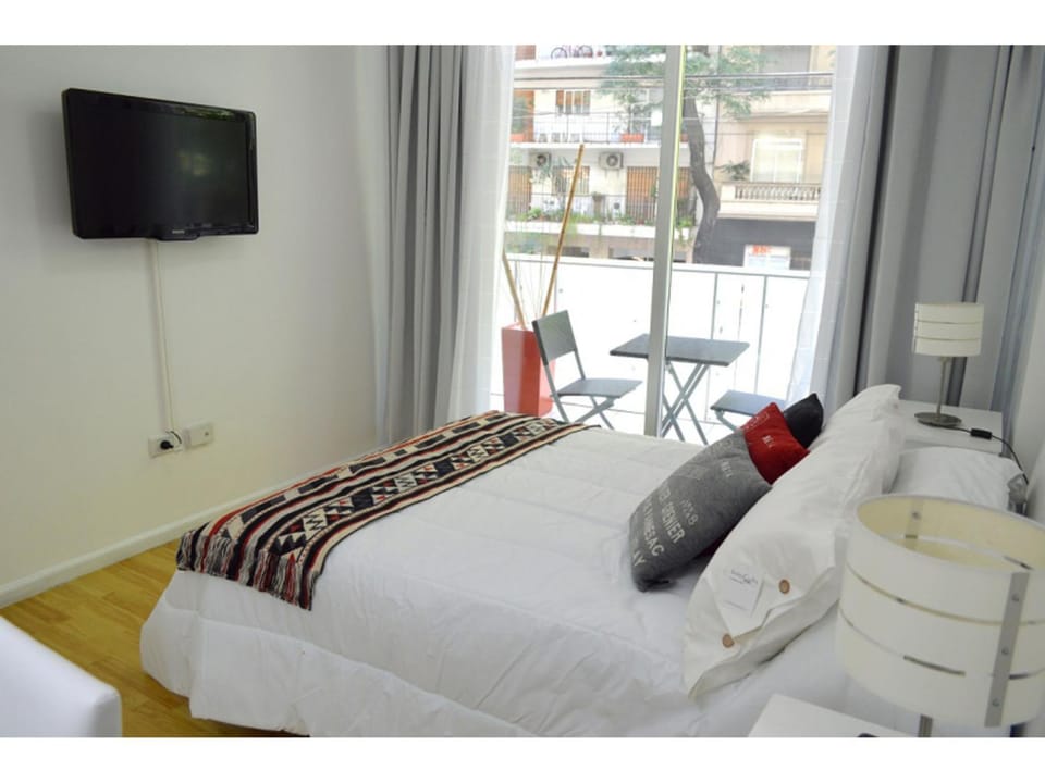Bed, Photo of the whole room