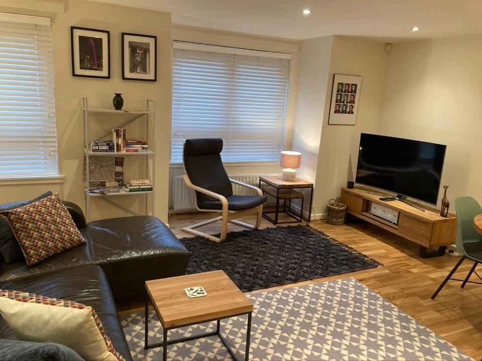 The Art Flat Woodlands House in Glasgow