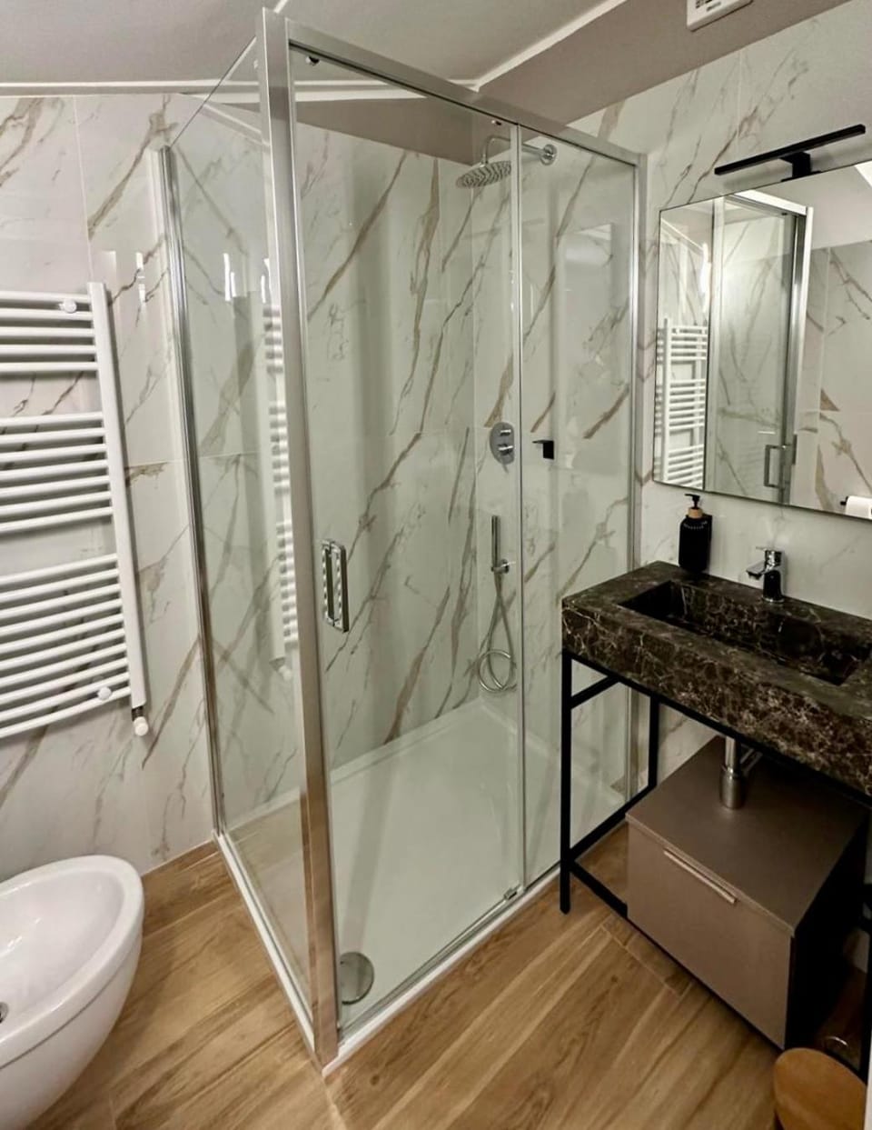 Shower, Toilet, Bathroom