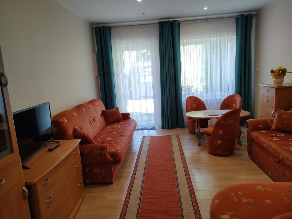 Pokoje Aleksandra Vacation rental in Wladyslawowo