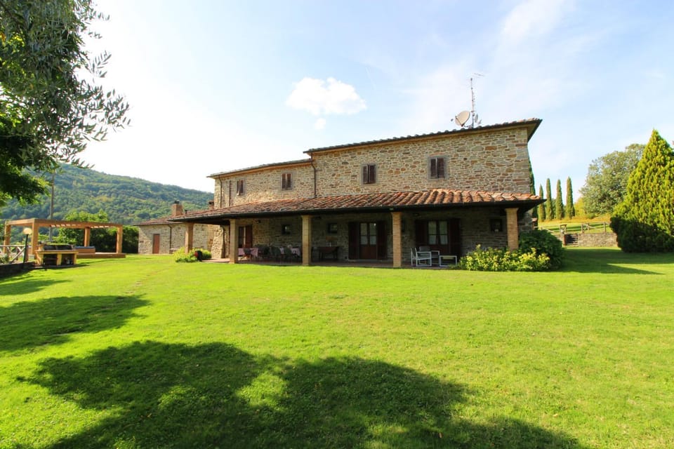 Property building, Patio, Garden, Garden view