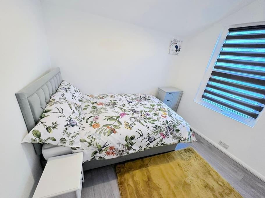 Entire 3bedroom home can sleep 5 Apartment in England