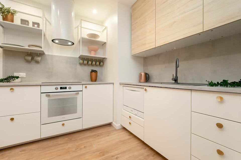 Kitchen or kitchenette, stove