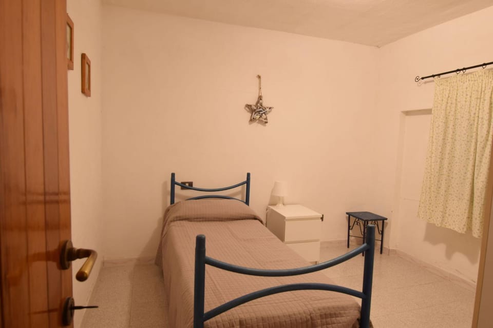 Spring, Summer, Bedroom, Autumn