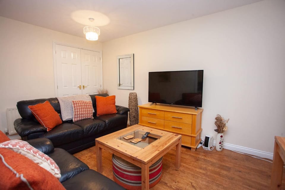Homely Flat close to Centre with Free Parking Apartment in Glasgow