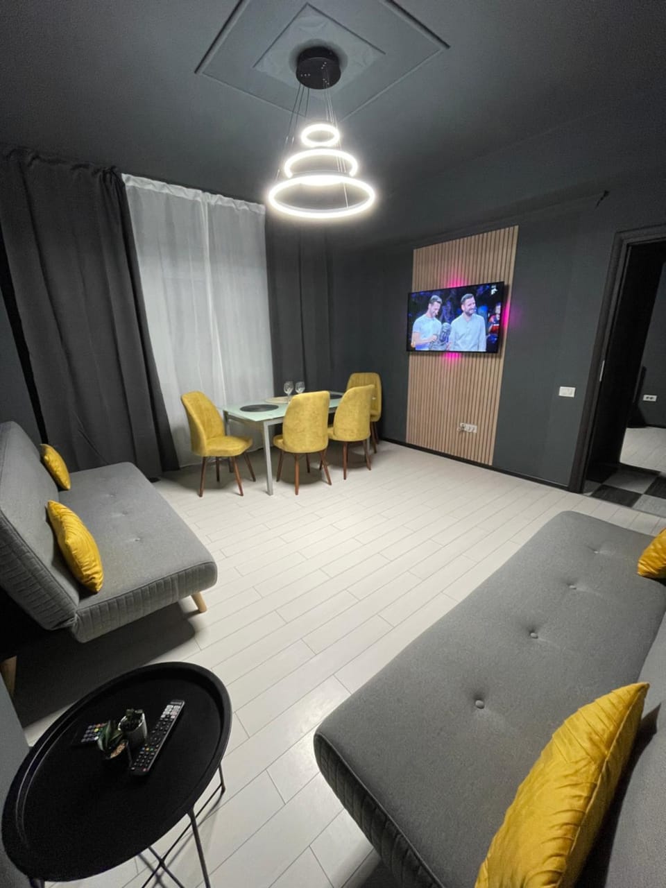 Militari Residence Luxury 32 Apartment in Bucharest