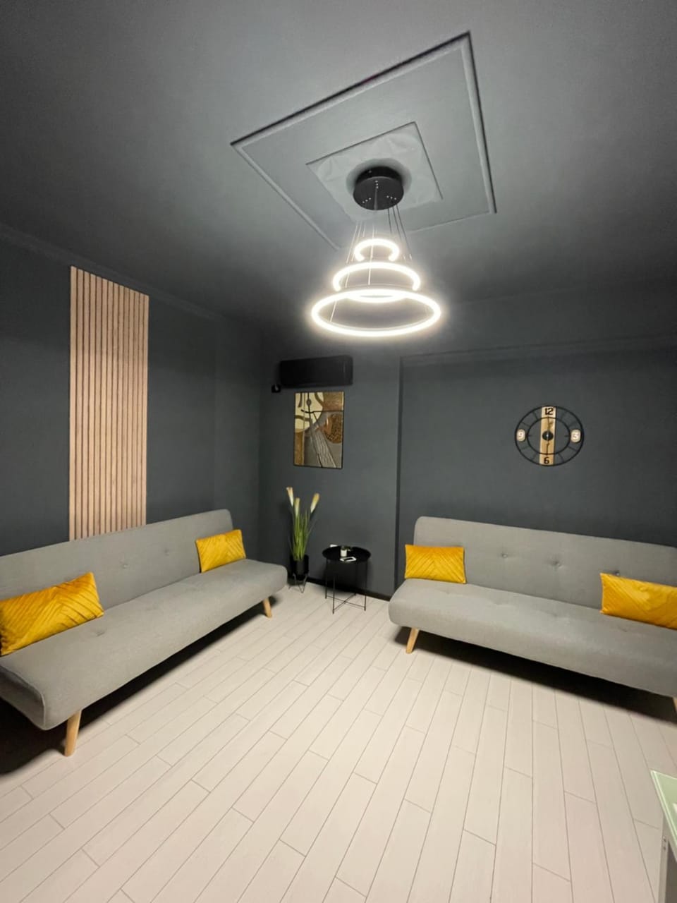Militari Residence Luxury 32 Apartment in Bucharest