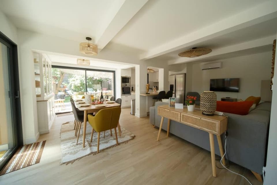 La maison du soleil à 2 pas de la plage House in Canet-en-Roussillon