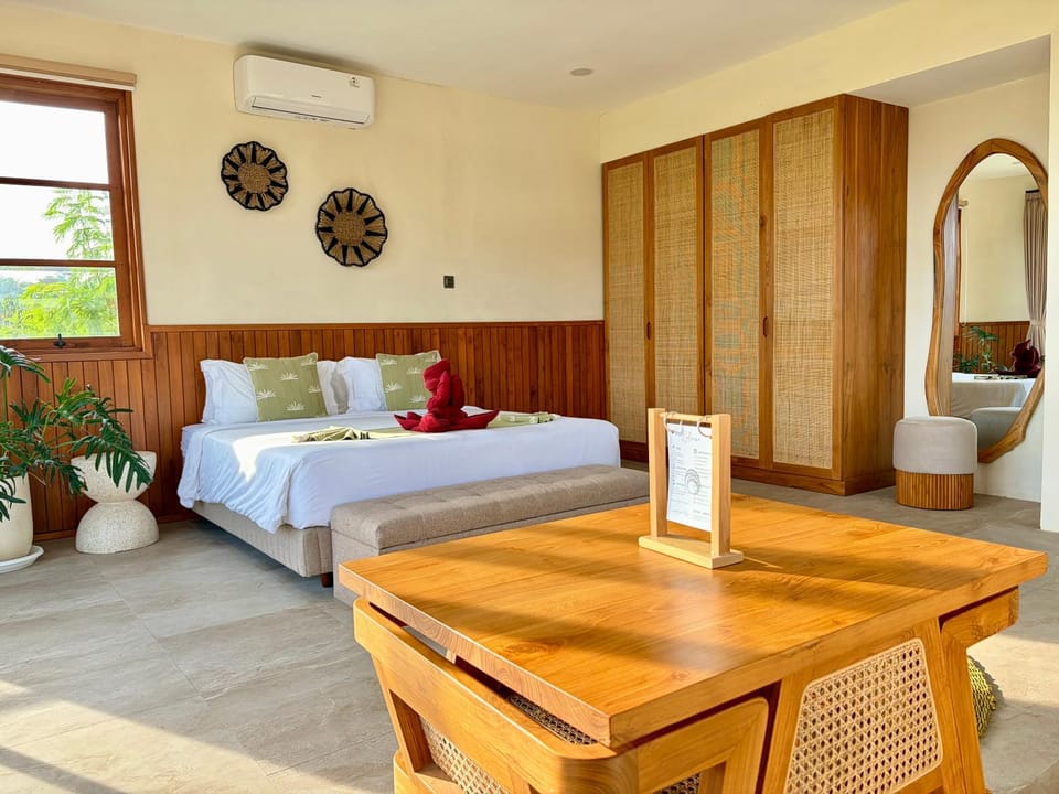 Bed, Bedroom, wardrobe, air conditioner