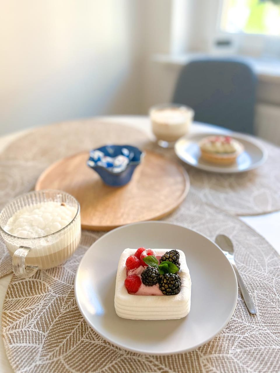 Food and drinks, Food, Drinks