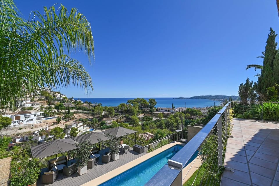 Natural landscape, Pool view, Sea view, Swimming pool