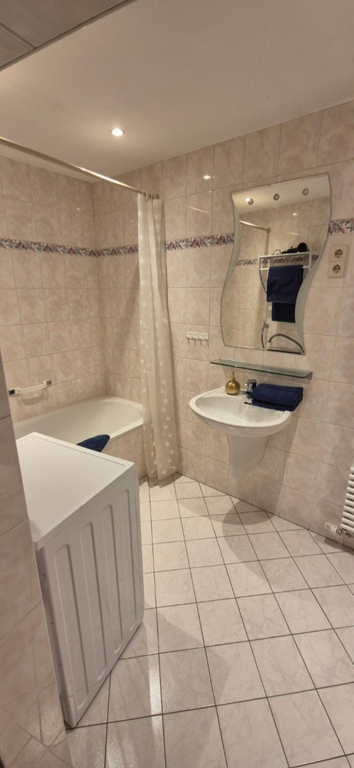 Bathroom, Bath