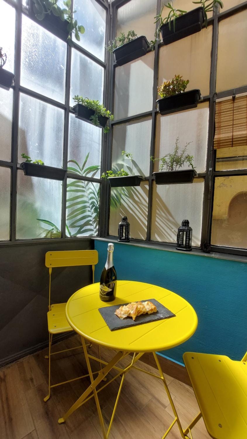 Seating area