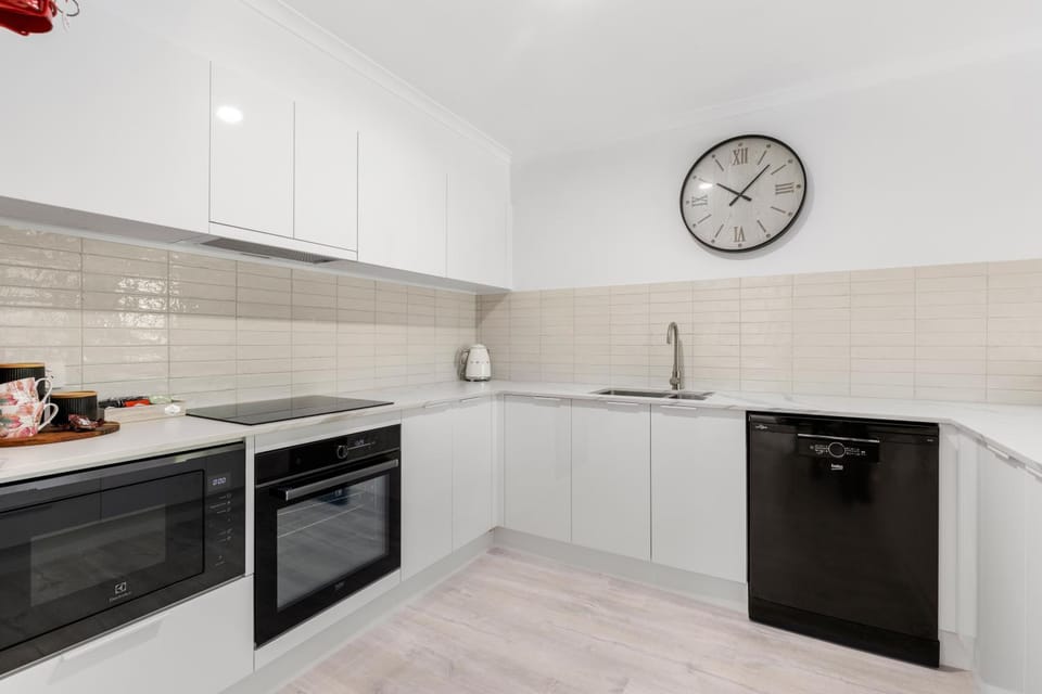 Kitchen or kitchenette, kitchen